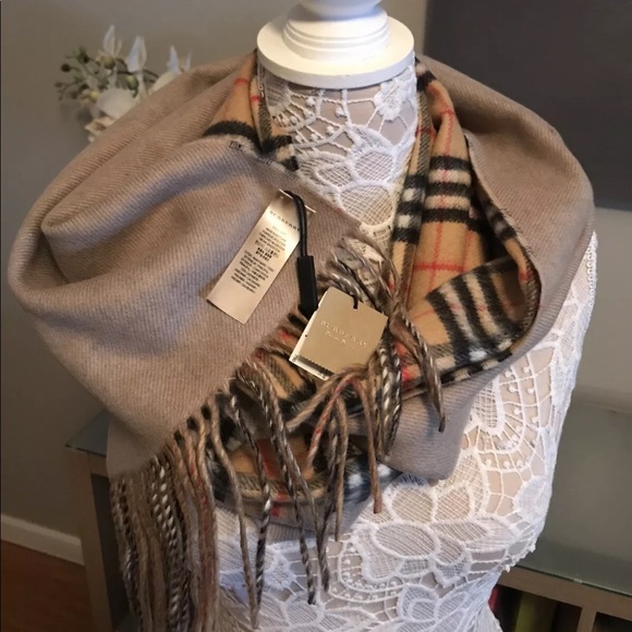 🎁HP🎁 BURBERRY Reversible Double-faced Cashmere Scarf - Picture 3 of 11